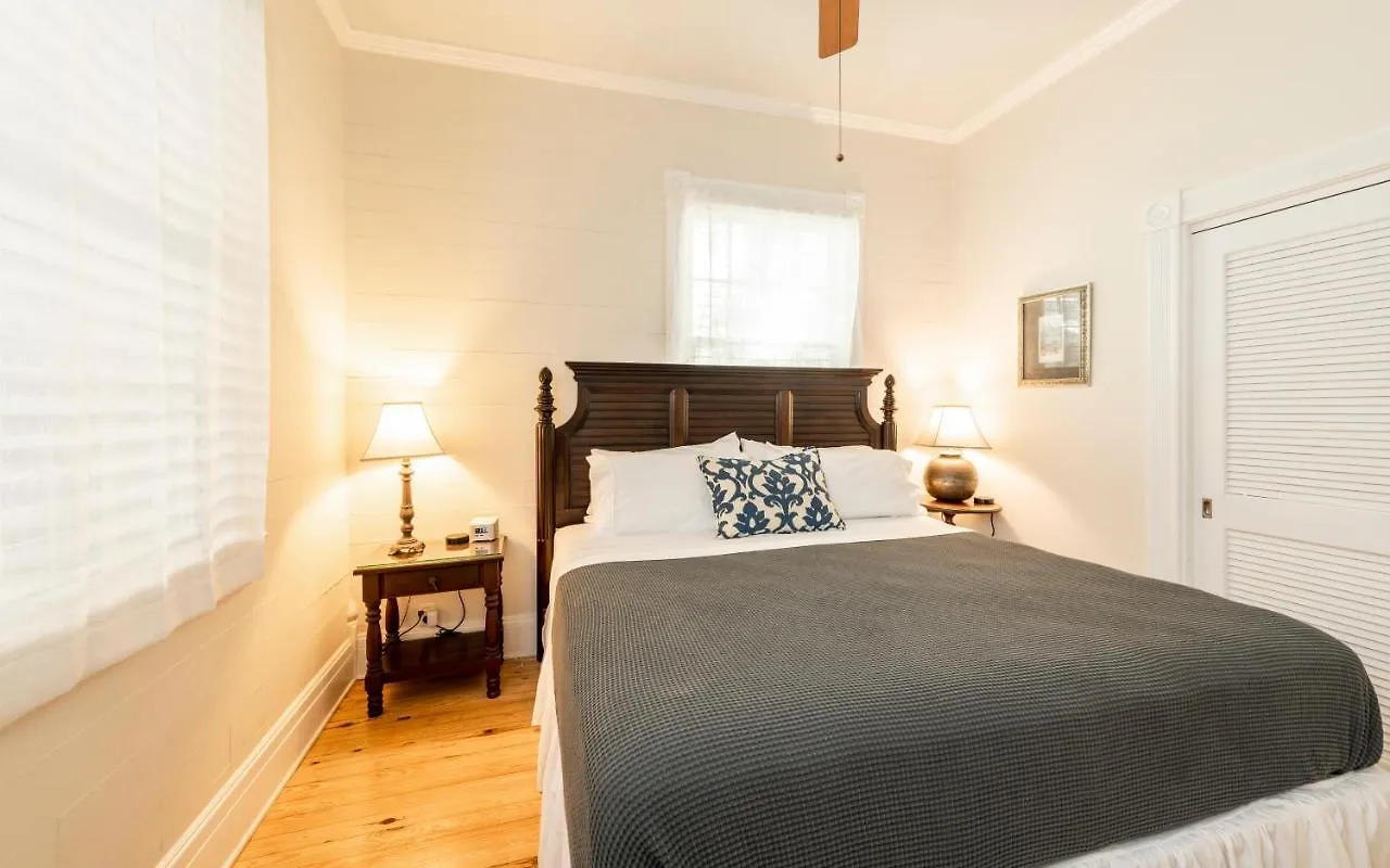The Island Suite At Kw Vacation Key West Apartment